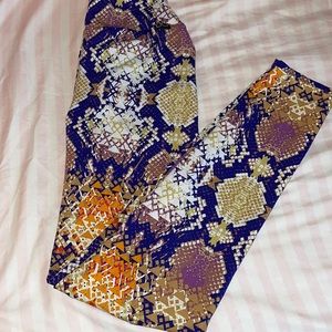 Like new, worn maybe twice.